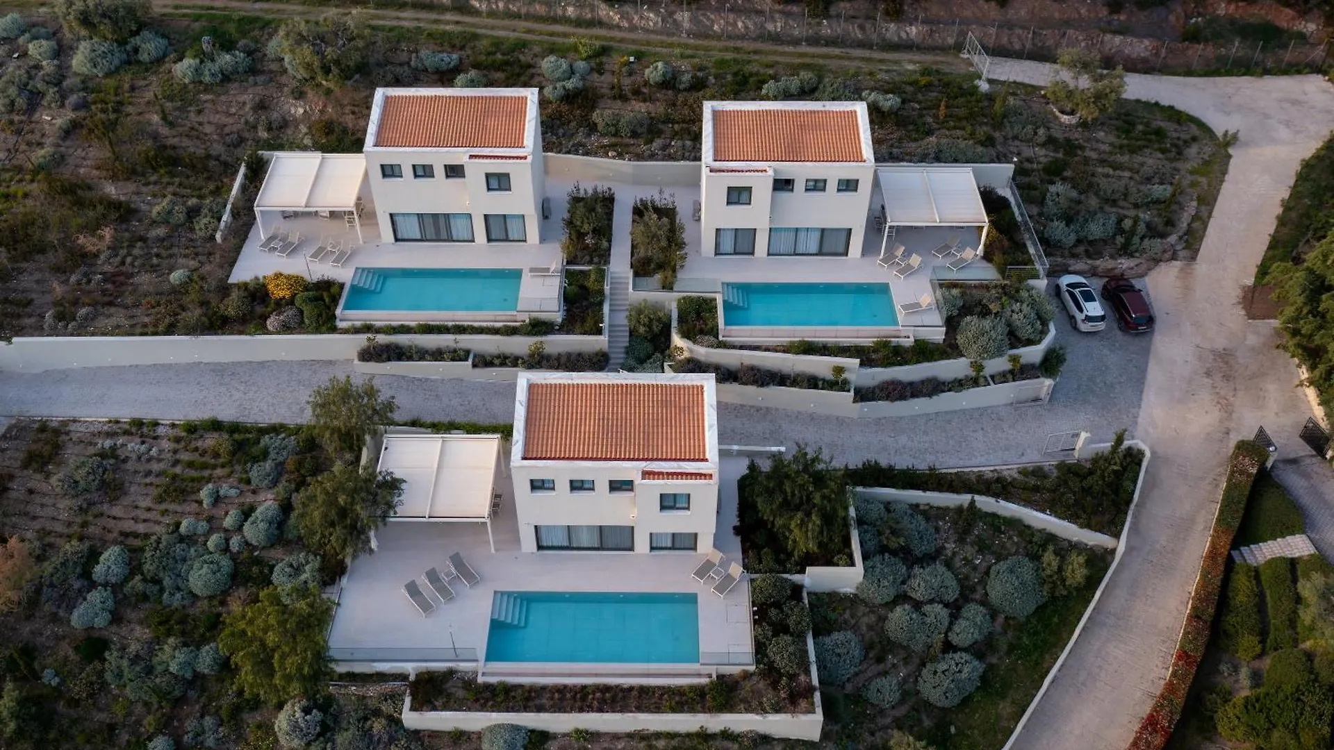 Olive Grove Suites - Villas With Private Pool And Garden Никити Греция