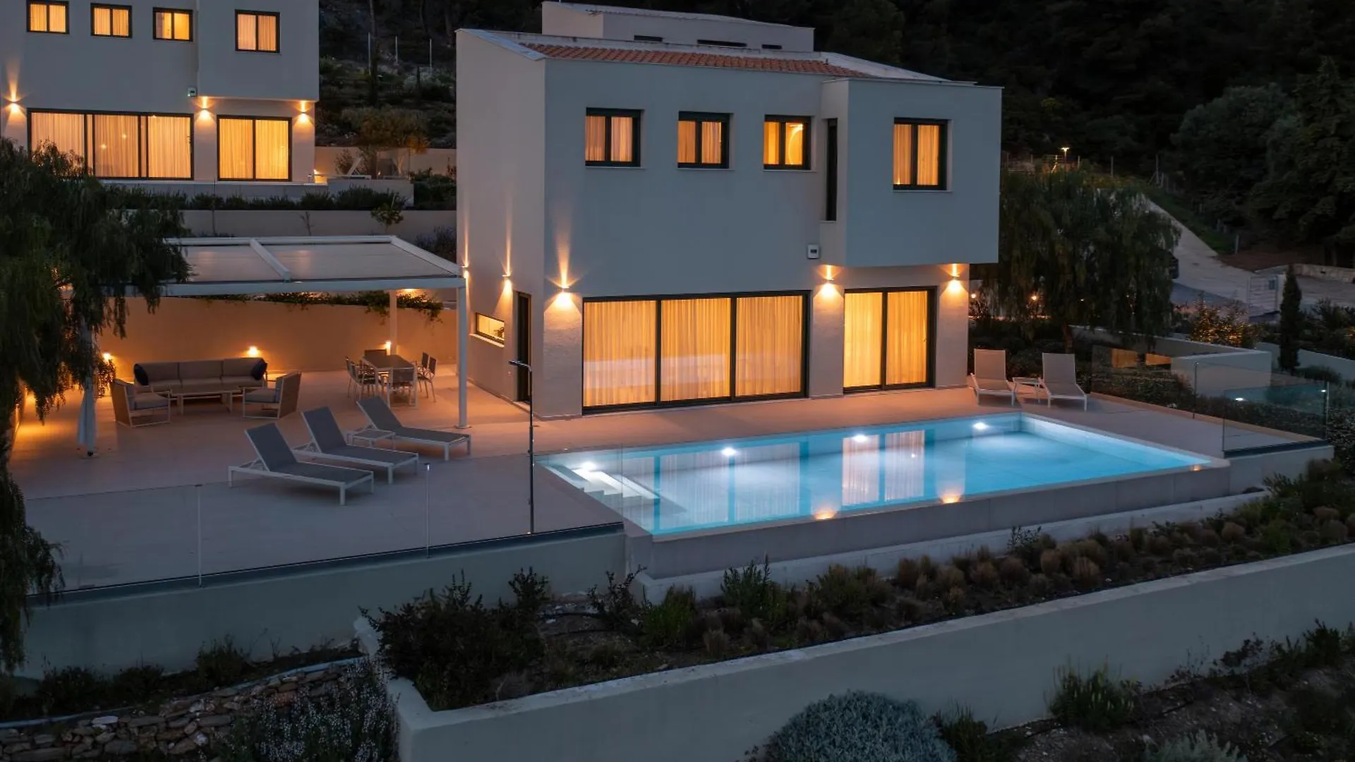 Olive Grove Suites - Villas With Private Pool And Garden Никити