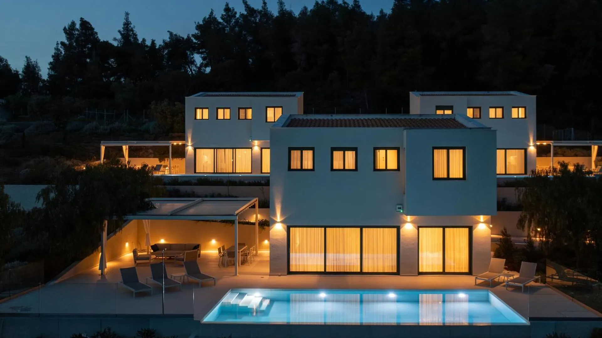 Olive Grove Suites - Villas With Private Pool And Garden Никити