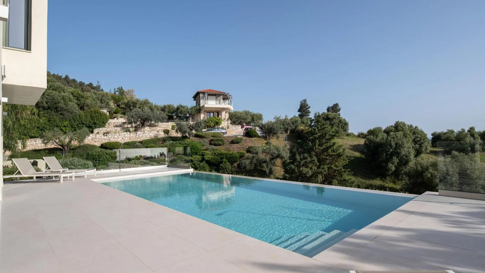 Olive Grove Suites - Villas With Private Pool And Garden Никити